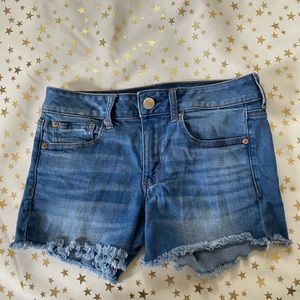 American Eagle denim shorts size 6